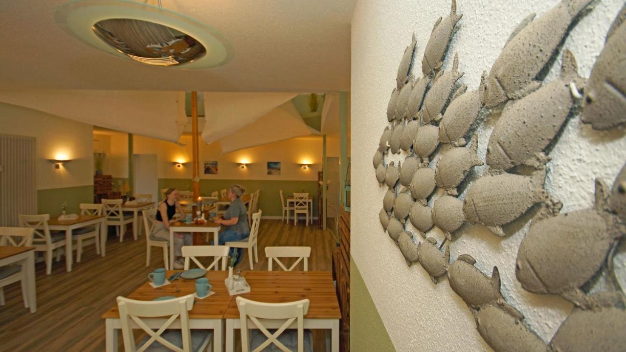 F-1010 Strandhaus Moenchgut Bed&Breakfast Dz 27 Terrasse, Strandnah, Inkl Fruehstueck Lobbe Exterior foto